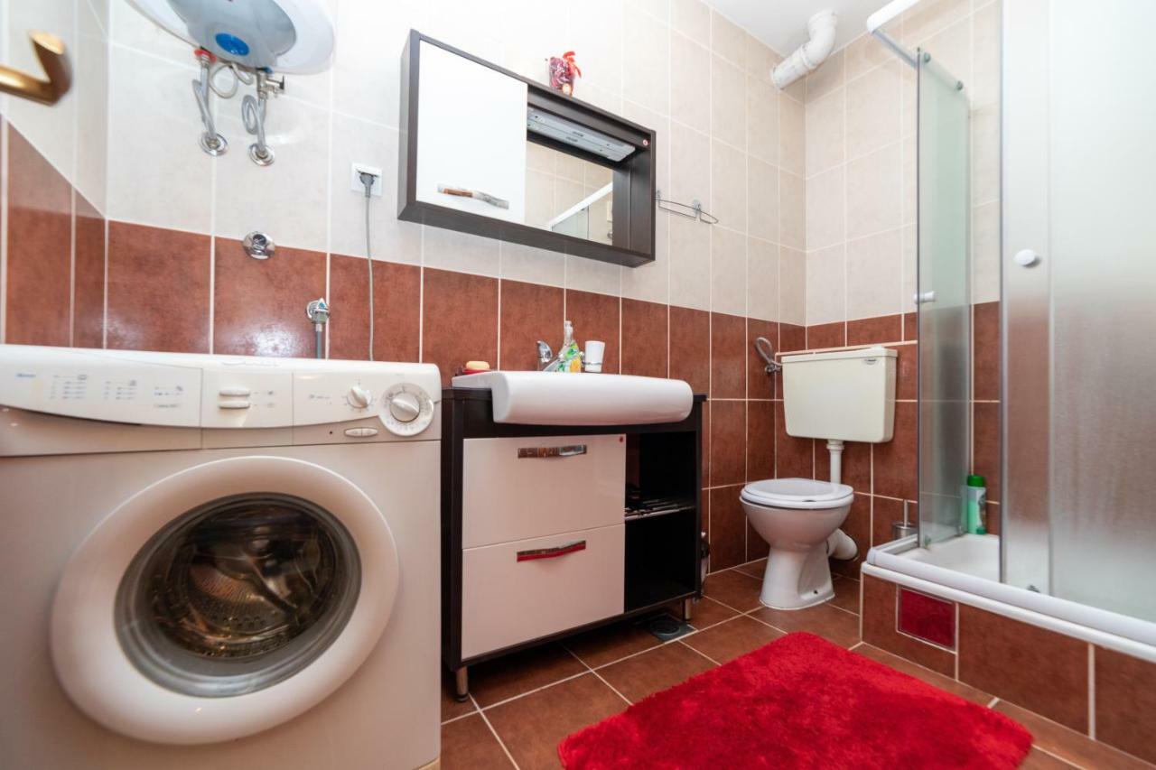 Apartments Vanja ブドヴァ エクステリア 写真